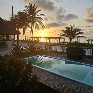 Arenas Hotel